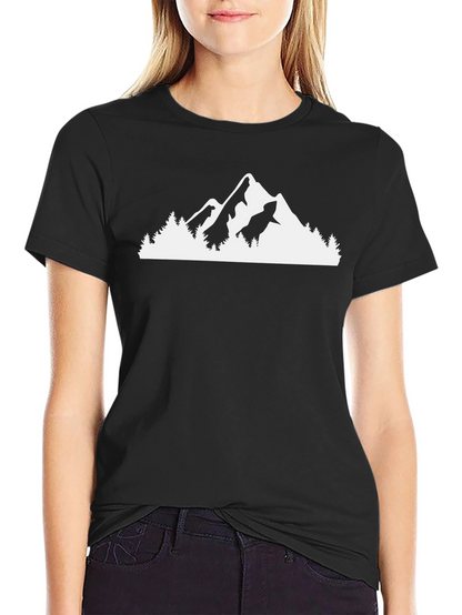 Camiseta Negra con Diseño de Montaña y Bosque