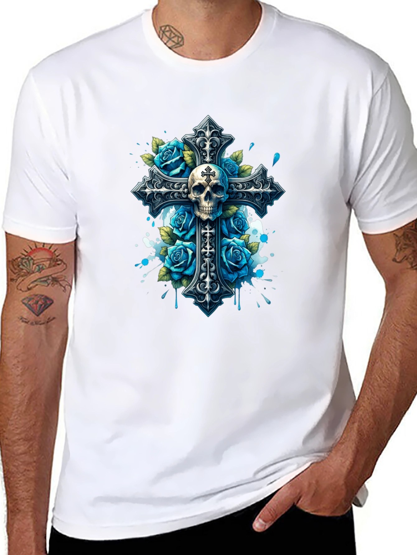 Camiseta Negra con Cruz Calavera y Rosas Azules
