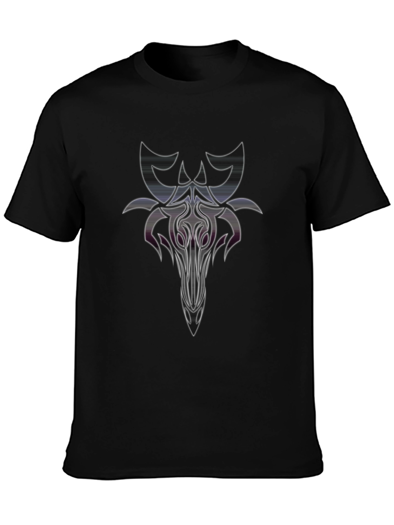 Camiseta Negra con Diseño Abstracto Estilizado