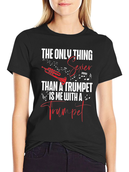 Camiseta Negra con Diseño de Trompeta Sexy