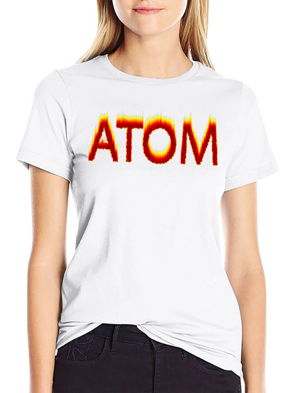 Camiseta Negra ATOM en llamas - Diseño Único