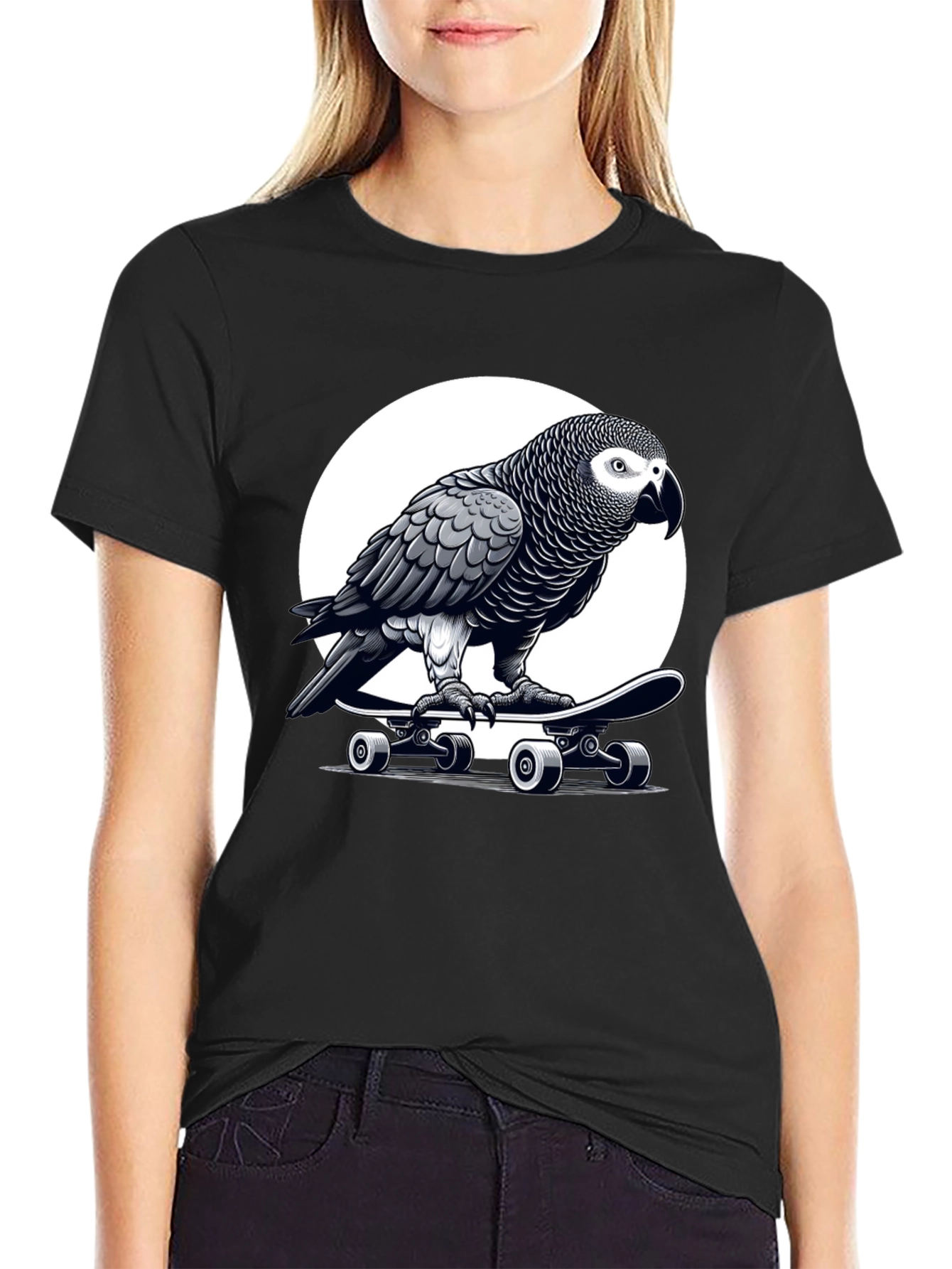 Camiseta Negra con Loro Skater
