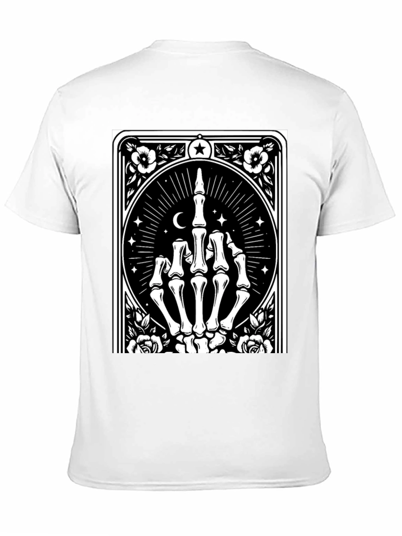 Camiseta Negra con Diseño de Mano Esquelética