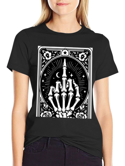 Camiseta Negra con Diseño de Mano Esquelética