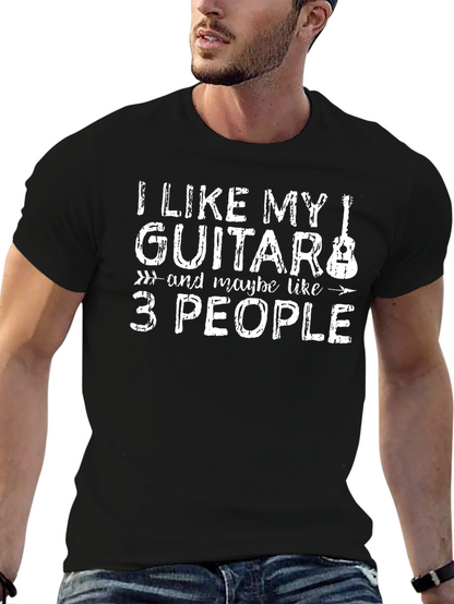 Camiseta Negra: Guitarra y 3 Personas