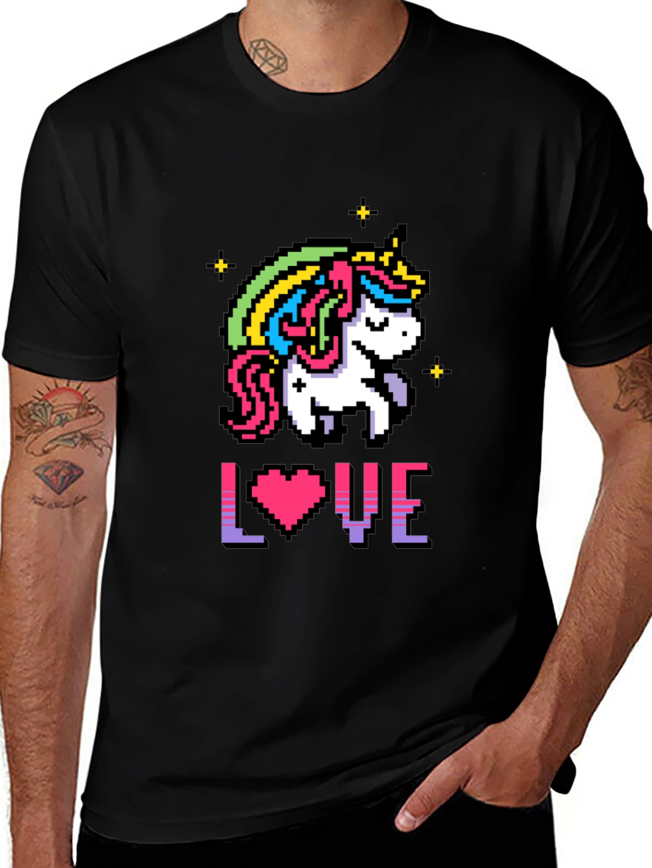 Camiseta Negra Unicornio Pixelado Amor