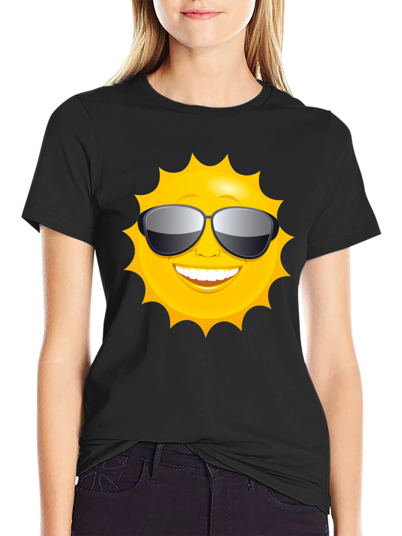 Camiseta Negra con Diseño de Sol Sonriente
