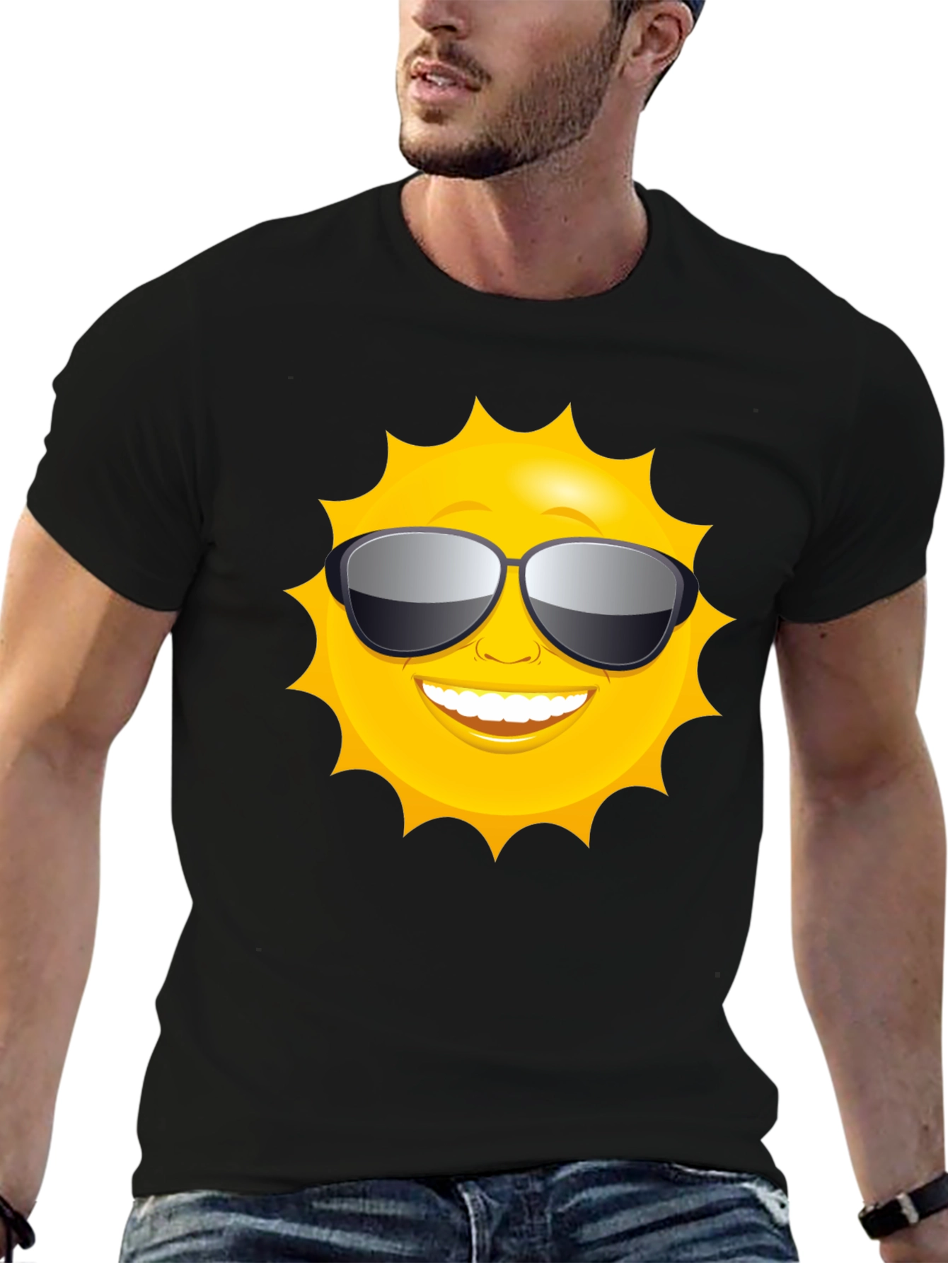 Camiseta Negra con Diseño de Sol Sonriente