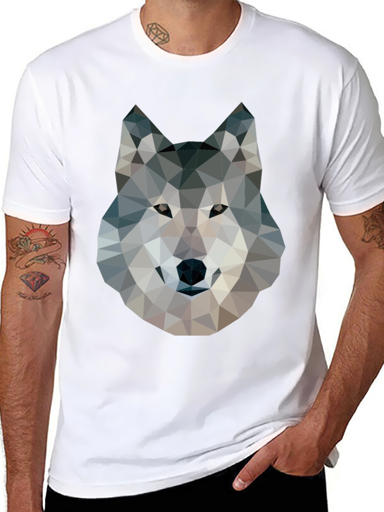 Camiseta Negra con Diseño de Lobo Geométrico