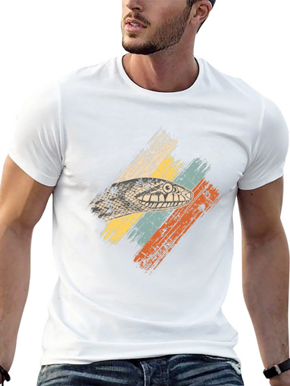 Camiseta Negra con Diseño de Serpiente Retro