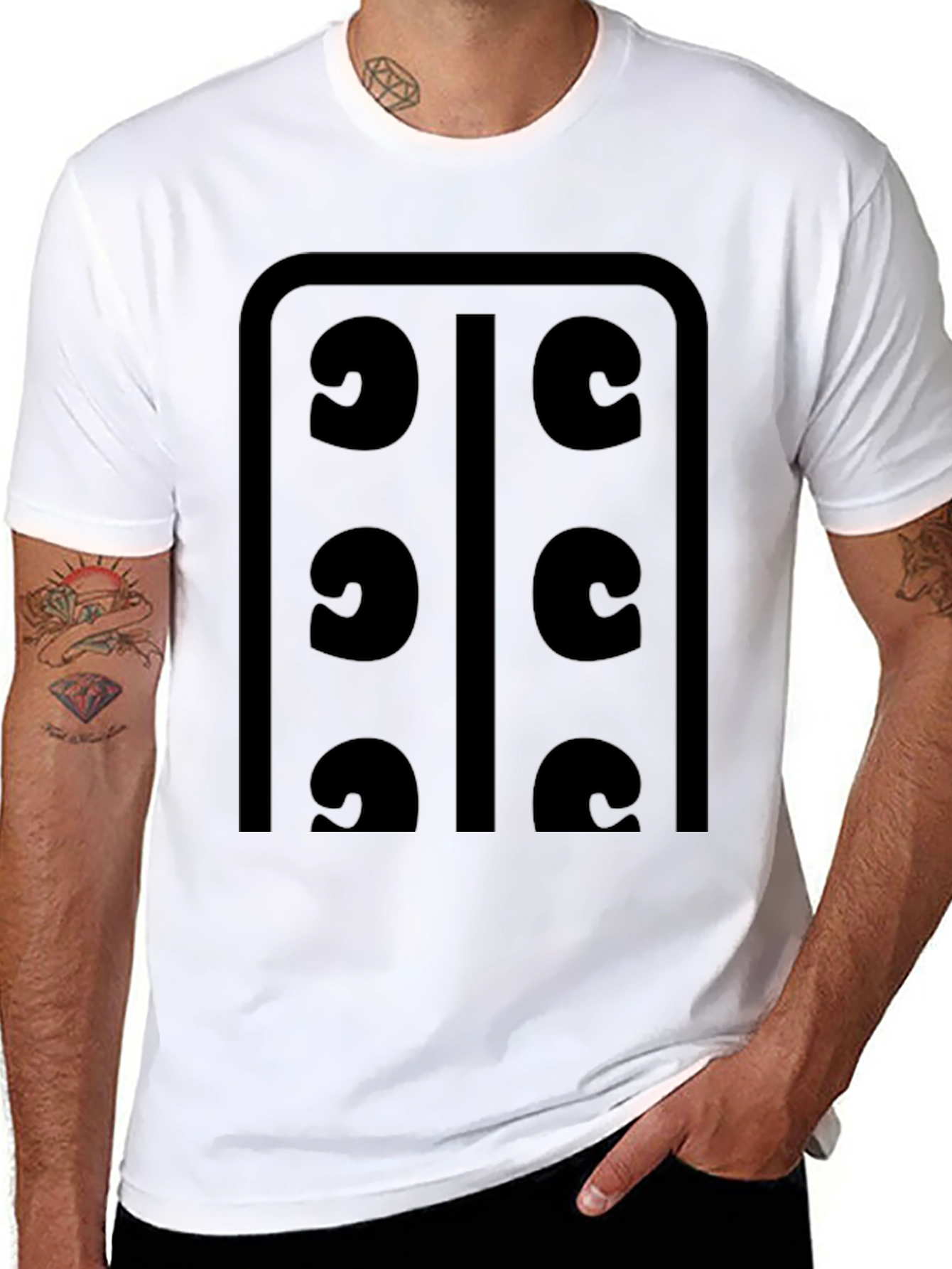 Camiseta Negra con Diseño Abstracto Geométrico