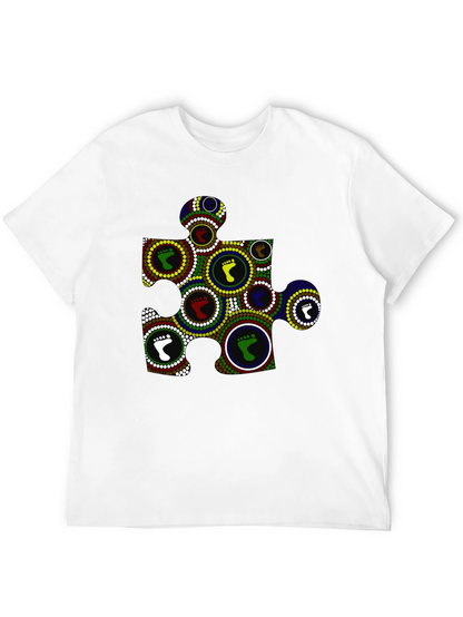 Camiseta Negra con Diseño Abstracto de Huellas
