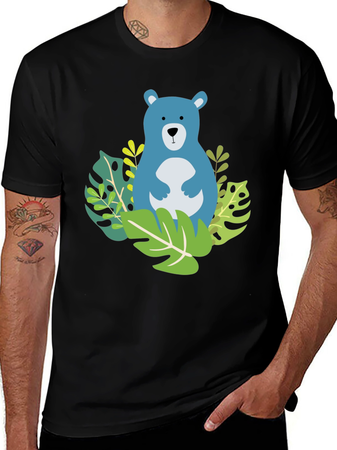 Camiseta Negra con Diseño de Oso Azul Tropical