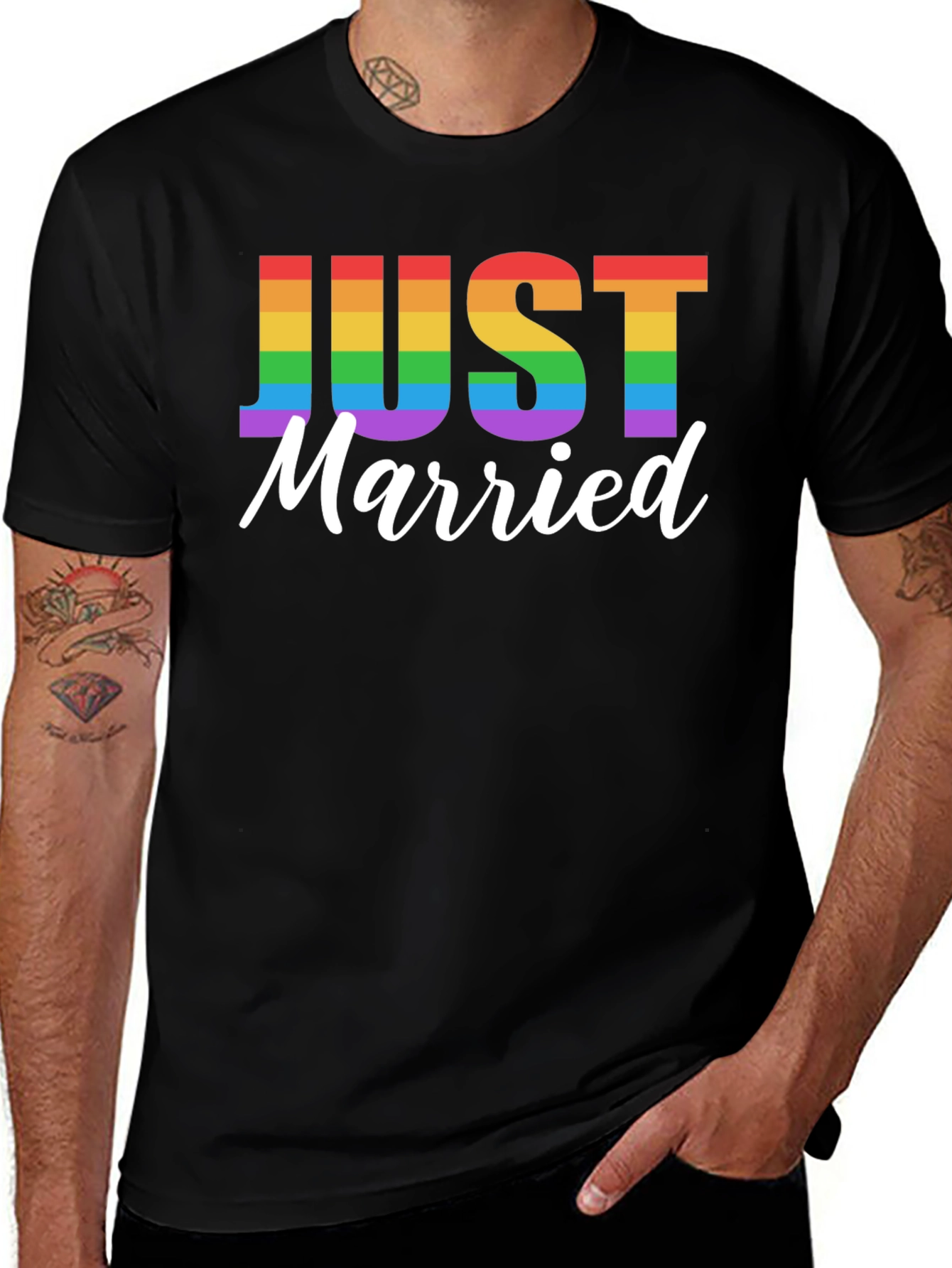 Camiseta Negra Recién Casados Orgullo LGBT