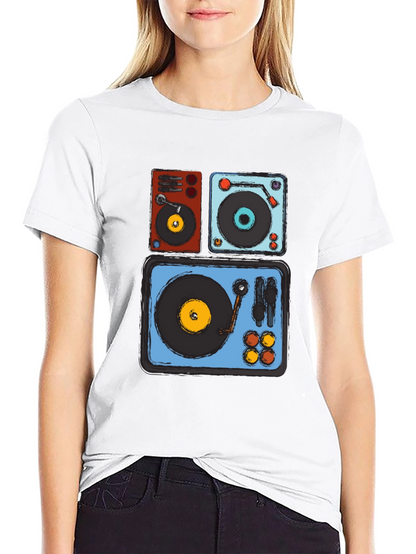 Camiseta Negra con Diseño de Tocadiscos Retro