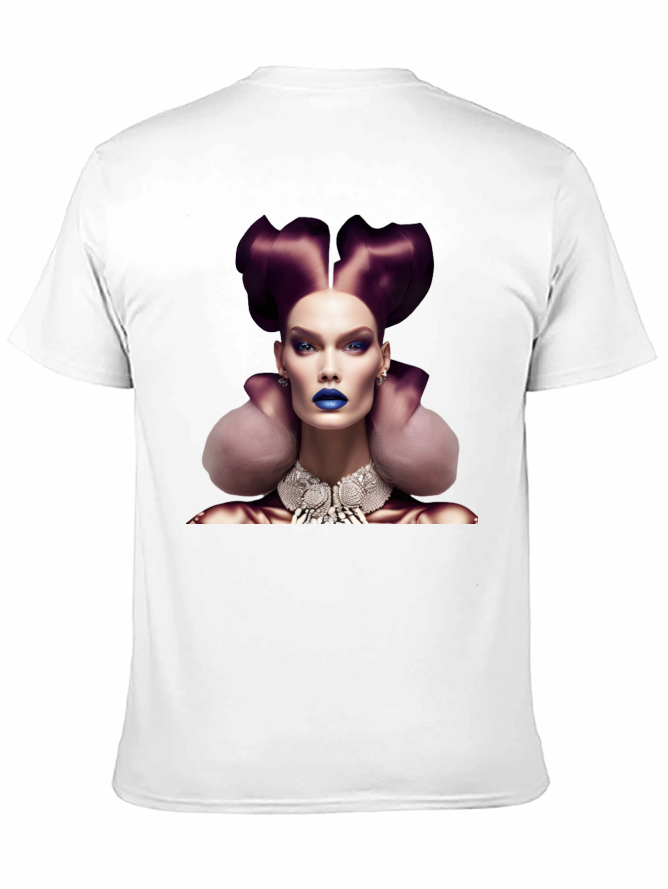 Camiseta Negra con Diseño de Moda Vanguardista