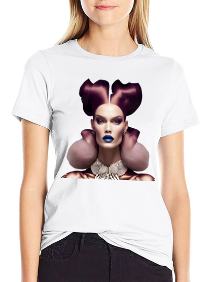 Camiseta Negra con Diseño de Moda Vanguardista