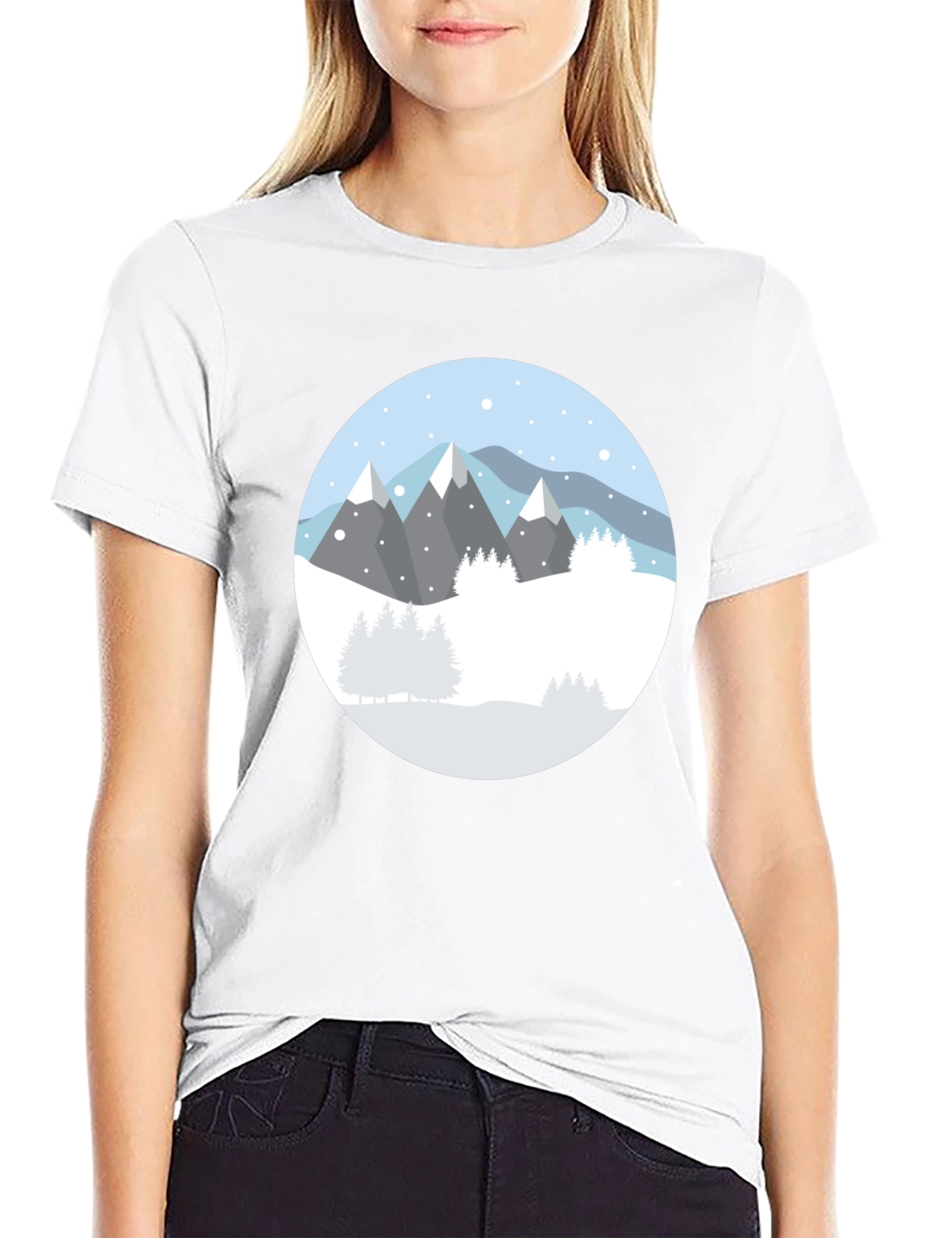 Camiseta Negra con Diseño de Montañas Nevadas