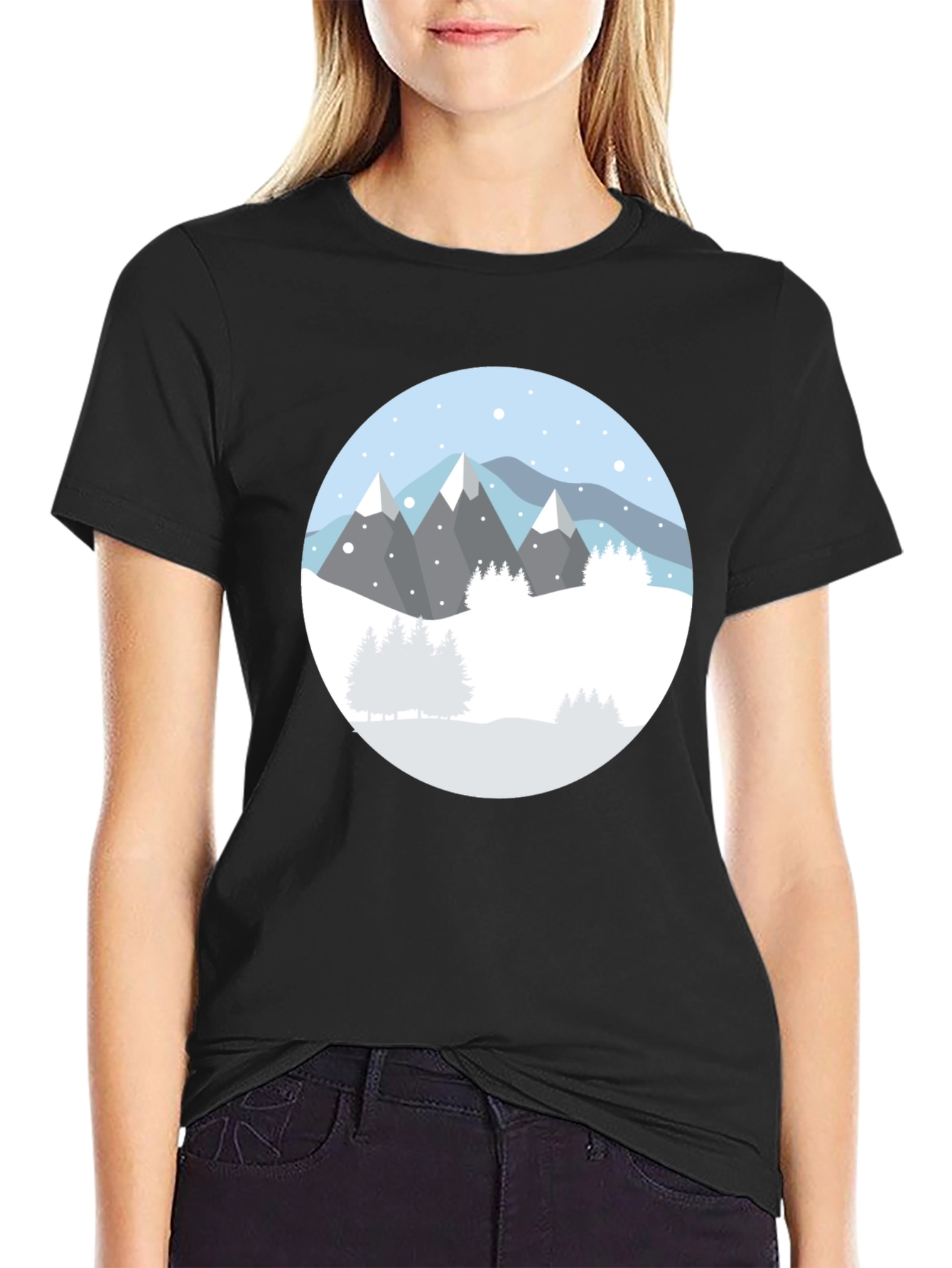 Camiseta Negra con Diseño de Montañas Nevadas